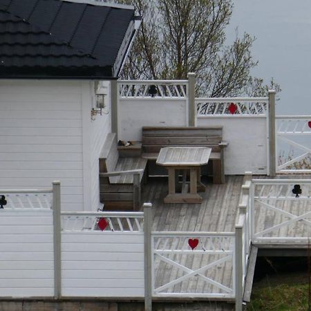 Seafront Holiday Home Close To Reine, Lofoten Sund  Экстерьер фото